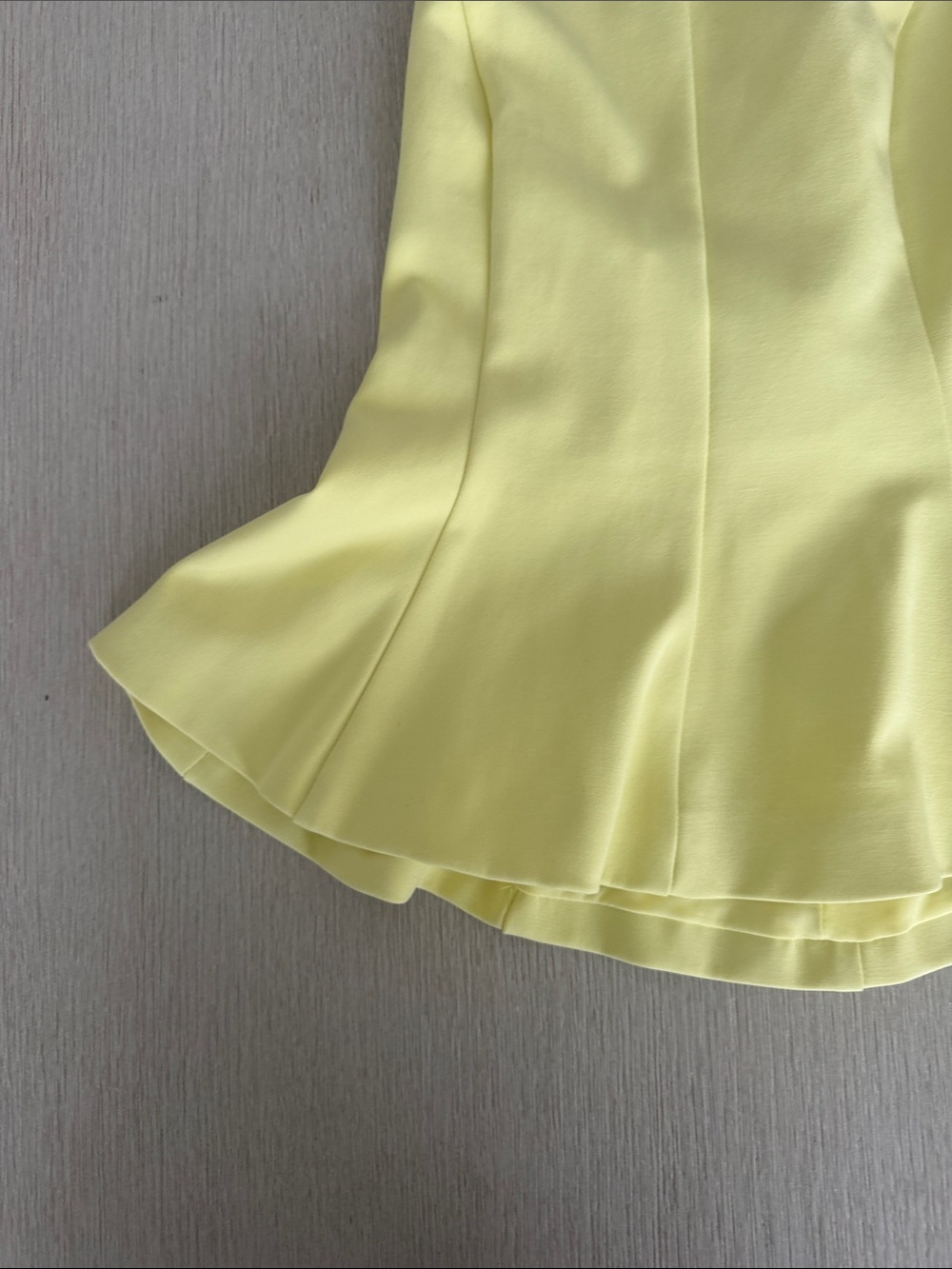 Zara Pale Yellow Halter Peplum Camisole - Picture 3 of 15